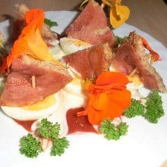 Artikelbild Herzhafte Eierschiffchen zubereiten