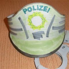Artikelbild Polizeikappe für kleine Polizisten basteln