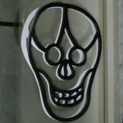 Artikelbild Scherenschnitt Totenkopf basteln
