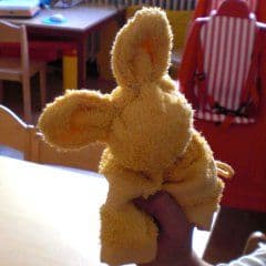 Artikelbild Häschen aus Waschhandschuh basteln