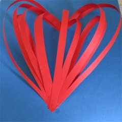 3D Herz aus Papierstreifen