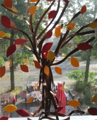 Herbstbaum als Fensterbild
